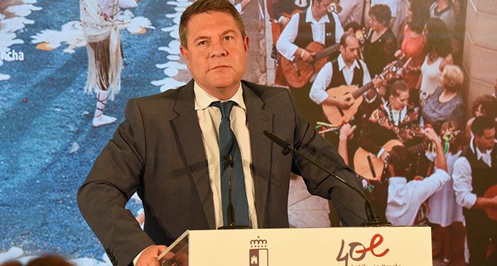 Page inaugura la rehabilitación de la carretera CM-2106 entre las localidades conquenses de Huerta del Marquesado y Valdemeca 1 Emiliano García-Page