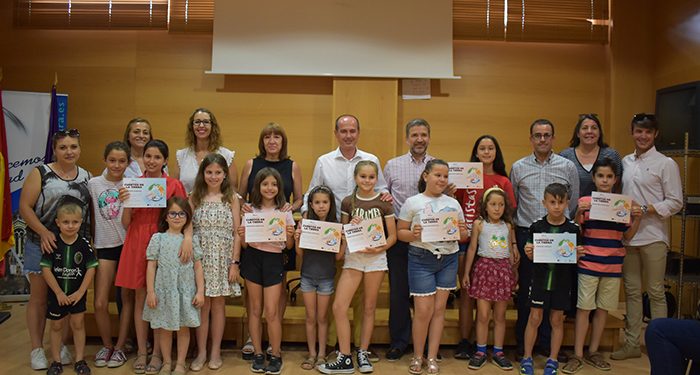 Entregados los premios del concurso escolar de relatos ‘Cuentos de la tierra’, relacionados con la recogida de residuos orgánicos