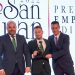 Eurocaja Rural entrega el Premio al 'Joven Empresario' en la XXIII Gala de los Premios San Juan (FEDA) 3 Eurocaja Rural entrega el Premio al 'Joven Empresario' en la XXIII Gala de los Premios San Juan (FEDA)