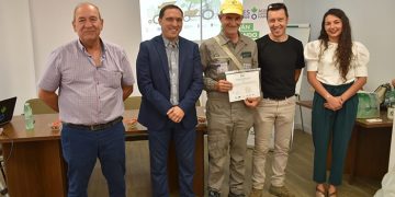 La Diputación de Cuenca y Acción Contra el Hambre forman a catorce personas en la Escuela de Tractoristas celebrada en Carrascosa del Campo