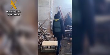 La Guardia Civil detiene a cinco personas como autores de 22 delitos contra el patrimonio en explotaciones agrícolas en la mancha conquense