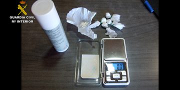 La Guardia Civil detiene a dos personas por tráfico de drogas en Minglanilla