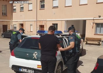 La Guardia Civil detiene a tres personas por robar en una finca agrícola en Cifuentes 6 La Guardia Civil detiene a tres personas por robar en una finca agrícola en Cifuentes
