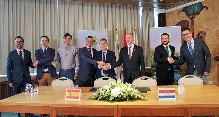 La Junta invierte más de 2,1 millones de euros para implantar las nuevas brigadas medioambientales en los espacios naturales de la región