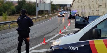 La Policía Nacional detiene en Guadalajara a tres personas implicadas en varios robos a vehículos de pequeñas empresas y autónomos