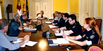 La subdelegada del Gobierno en Cuenca preside la reunión del Grupo de Trabajo Provincial para la colaboración entre la Inspección de Trabajo y las Fuerzas y Cuerpos de Seguridad del Estado