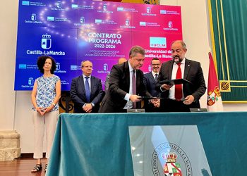 La UCLM y el Gobierno regional firman una financiación de más de mil millones de euros para el periodo 2022-2026