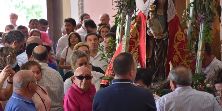 Martínez Chana muestra su satisfacción porque tradiciones como la romería de Consolación de Iniesta se retomen tras la pandemia