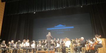 Música y voz, excelsior militaris