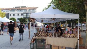 Nueve puestos de artesanía participan este sábado en el II Mercado de las Manos de Cabanillas