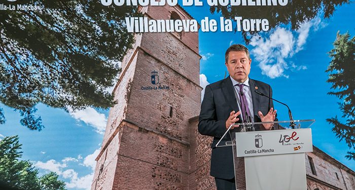 Page anuncia una depuradora y nuevos desarrollos de suelo industrial en el término municipal de Villanueva de la Torre 1 Page anuncia una depuradora y nuevos desarrollos de suelo industrial en el término municipal de Villanueva de la Torre