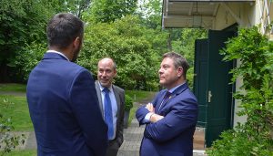 Page avanza un proyecto conjunto con Croacia para la defensa del medio natural que verá la luz en 2023 para poder contar con financiación europea