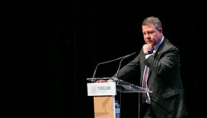 Page considera que si se embotellara todo el vino que se produce en la región, el PIB aumentaría un 3%