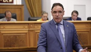 Prieto califica la política de la Junta sobre energías renovables de “improvisación” y critica sus “bandazos” medioambientales