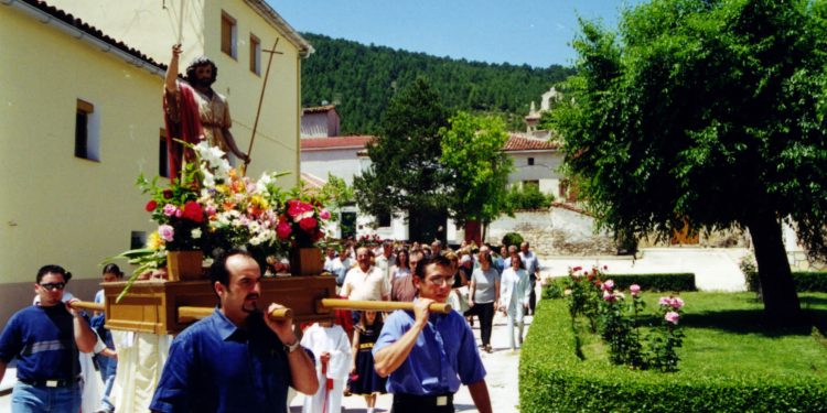 La fiesta de San Juan en Tragacete, excusa para visitar la localidad