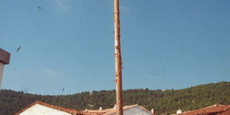 La fiesta de San Juan en Tragacete, excusa para visitar la localidad