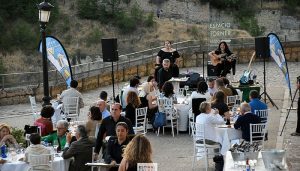 Riqueza gastronómica y musical en el aterrizaje de Estival Cuenca en el Parador