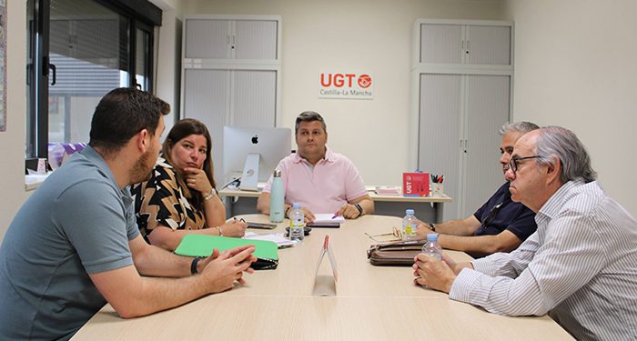UGT CLM, UPTA y Laborpar estudian la puesta en marcha de un convenio para ayudar a las empresas en dificultades
