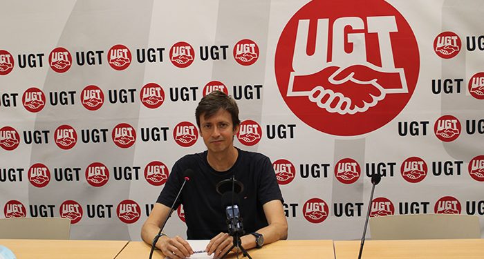 UGT exige el mantenimiento del contrato en verano para los interinos docentes, y formación y recursos para hacer frente a la nueva LOMLOE