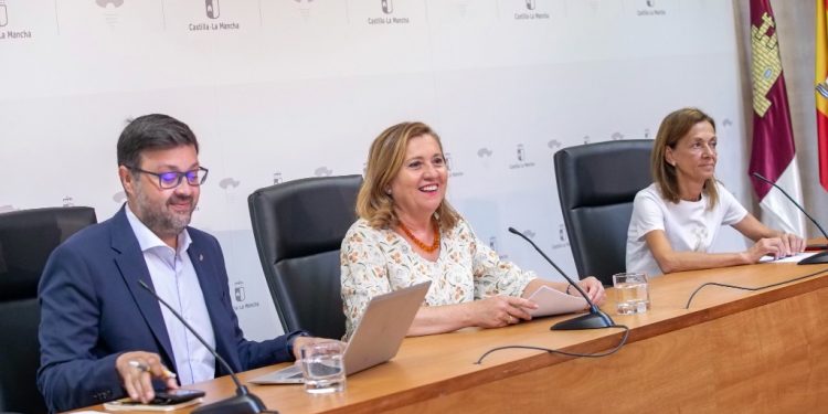 El Gobierno regional realizará 663 actuaciones en centros educativos de Castilla-La Mancha a lo largo del verano y sacará a licitación otras 26 obras nuevas