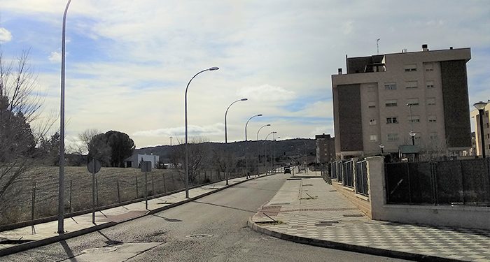 El Ayuntamiento de Cuenca adjudica las obras para la instalación de una pista multideporte en el barrio Cerro de la Horca 1 Avanzan las obras de finalización de urbanización de Cerro de la Horca con el asfaltado de calles desde este miércoles