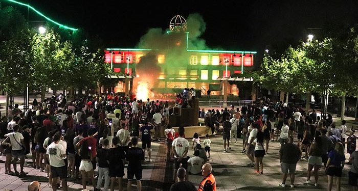 Caldereta, humor manchego, desfile y traca final, para despedir las Fiestas de Cabanillas 2022