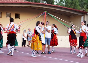 CEDER Alcarria Conquense organiza unas jornadas para difundir y preservar las danzas y paloteos, seña de identidad y patrimonio inmaterial de la comarca