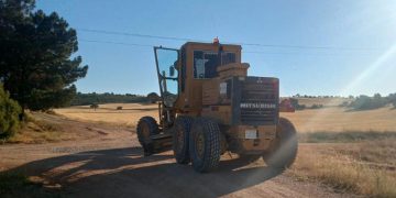 El Ayuntamiento de Almodóvar del Pinar invierte 20.000 euros en la mejora de los caminos rurales gracias al Plan Especial de la Diputación