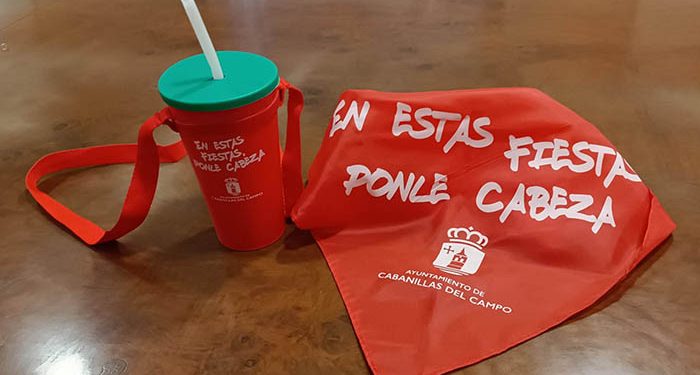 El Ayuntamiento de Cabanillas facilita 1.500 vasos reutilizables a peñistas y a jóvenes, para reducir el volumen de residuos en Fiestas 1 El Ayuntamiento de Cabanillas facilita 1.500 vasos reutilizables a peñistas y a jóvenes, para reducir el volumen de residuos en Fiestas
