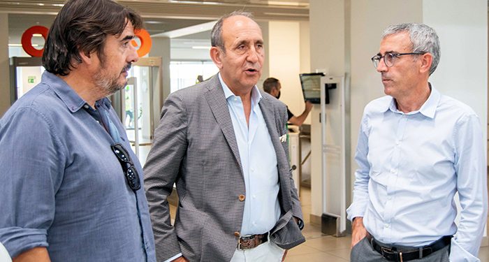 El director del SEPES y el alcalde de Marchamalo abordan la ampliación del parque empresarial Henares 1 El director del SEPES y el alcalde de Marchamalo abordan la ampliación del parque empresarial Henares