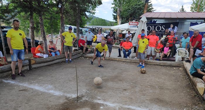 El equipo de Cuenca aumenta ventaja en el VI Circuito de Bolos Serranos
