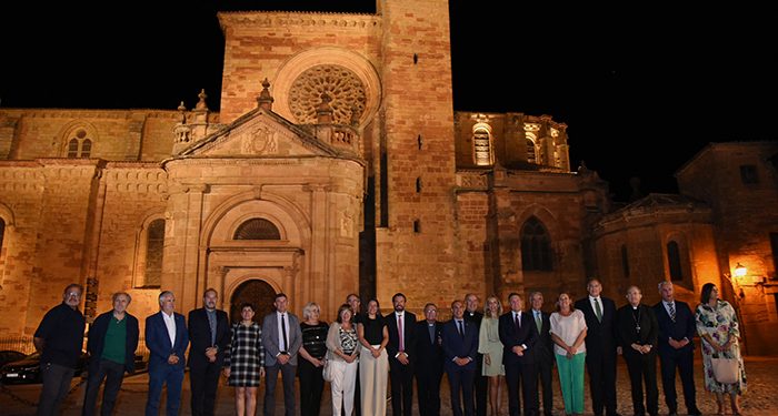 El Gobierno regional destaca que la iluminación de la Catedral de Sigüenza servirá para “dar más luz a ocho siglos de historia”