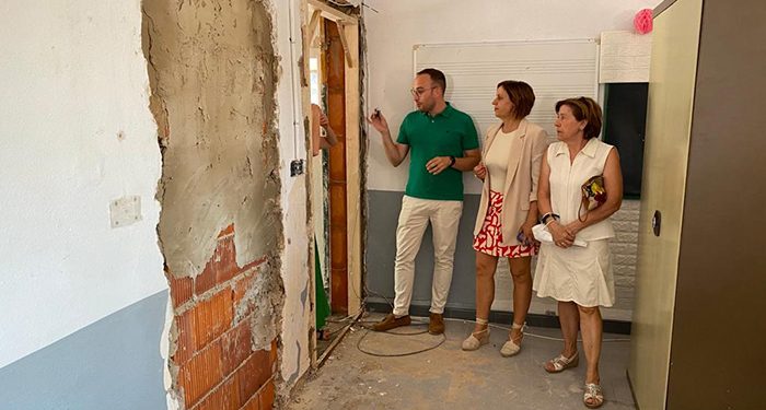 El Gobierno regional destina alrededor de 67.000 euros a la mejora del centro educativo de Graja de Iniesta 1 El Gobierno regional destina alrededor de 67.000 euros a la mejora del centro educativo de Graja de Iniesta