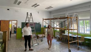 El Gobierno regional destina alrededor de 73.000 euros a la mejora de las instalaciones del colegio público de Almodóvar del Pinar