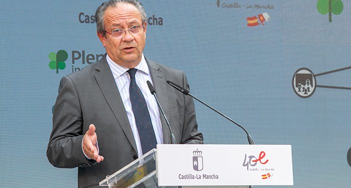 El Gobierno regional inicia un proceso de tutelaje para facilitar a las personas con discapacidad intelectual su incorporación a la Administración