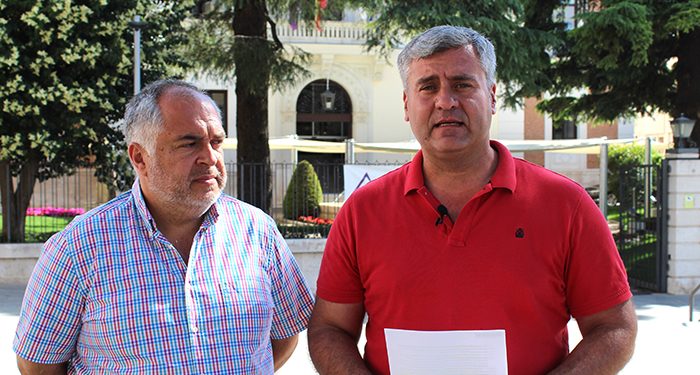 Esteban reclama a Page la mejora de las condiciones del Servicio de Ayuda a Domicilio