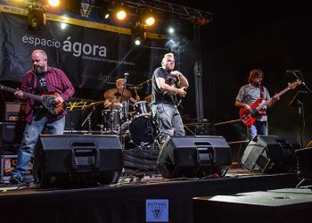 Estival despide su undécima edición a ritmo del Niño de la Hipoteca