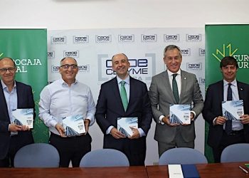 Eurocaja Rural, CEOE-Cepyme Cuenca y Diputación presentan el 'Informe Económico 2021': la amenaza de la inflación 7 Eurocaja Rural, CEOE CEPYME Cuenca y Diputación presentan el 'Informe Económico 2021'