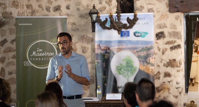 Félix Romero Cañizares: “Los incendios determinan las políticas de gestión forestal” 1 Félix Romero Cañizares “Los incendios determinan las políticas de gestión forestal”