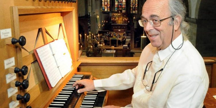 Guy Bovet, viel gefragter Orgelvirtuose, bot ein exzellentes Konzert in der Stiftskirche Cappenberg.