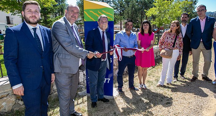 La delegación de Fomento pone en valor la inversión de 1,6 millones de euros que la Junta ha realizado para mejorar la carretera CM-2016 1 Inaugurada la rehabilitación de la CM-2106 entre Huerta del Marquesado y Valdemeca con una longitud de 18 kilómetros