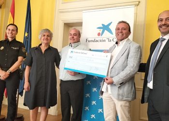 La Asociación de Sordos de Cuenca recibe el apoyo de la Fundación “la Caixa” para su taller de difusión de lengua de signos española