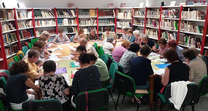 La biblioteca de Iniesta recibe el premio María Moliner de Animación a la Lectura 2022