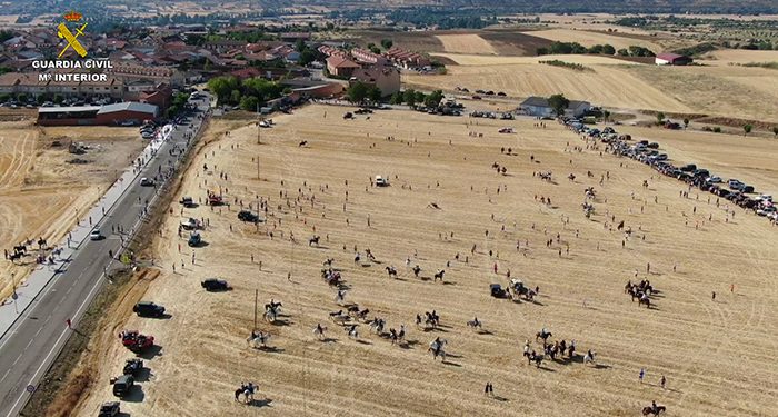 La Guardia Civil investiga a una persona y detecta 11 infracciones en el dispositivo establecido en el encierro de Uceda 1 La Guardia Civil investiga a una persona y detecta 11 infracciones en el dispositivo establecido en el encierro de Uceda