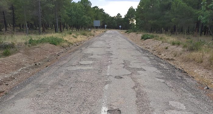 La Junta arreglará de forma inminente la CM-2120