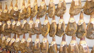 Las exportaciones de productos conquenses resisten a la inflación, aunque frenan su crecimiento