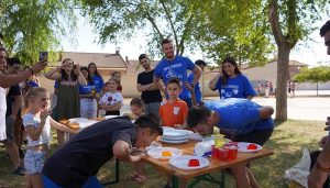 Las peñas de Cabanillas se vuelcan con los peques en la «tarde menuda»