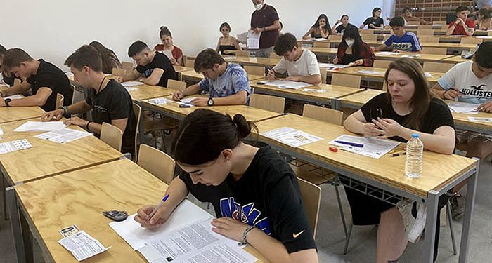 Más de 1600 estudiantes inician hoy la EvAU extraordinaria en la Universidad de Castilla-La Mancha