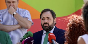Núñez solicita que el incremento en la recaudación `revierta´ directamente en los ciudadanos con una bajada generalizada de impuestos para compensar la alta inflación