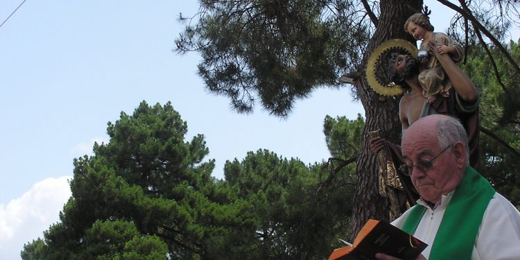 2004. Los camioneros festejaron a San Cristóbal en el Pinar de Jábaga